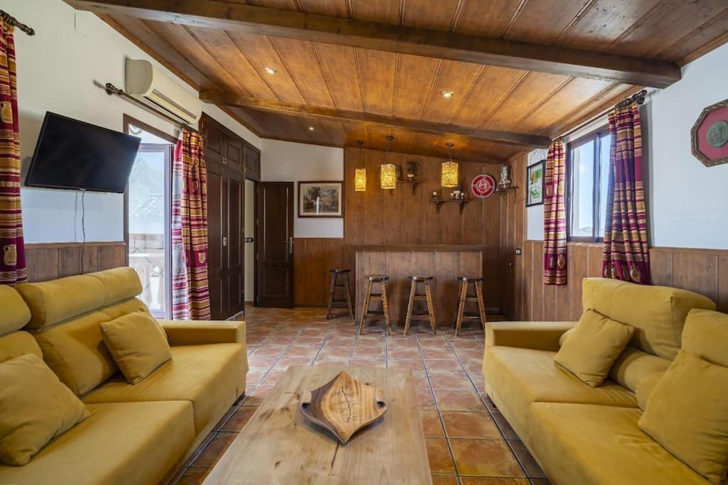Casa Con Patio Y Terraza En Barrio Historico De La Villa, Junto Al Adarve Priego de Córdoba Εξωτερικό φωτογραφία